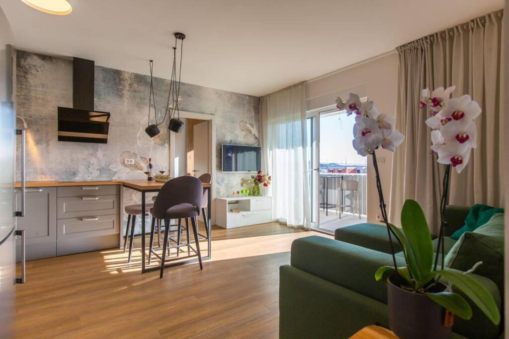 Apartman Anja, apartman s pogledom Apartment Trogir Bagian luar foto